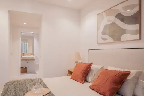 Huoneisto myytävänä Barcelona, Espanja, 3 makuuhuonetta, No. 141195 - kuva 11