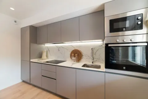 Huoneisto myytävänä Barcelona, Espanja, 3 makuuhuonetta, No. 141195 - kuva 9