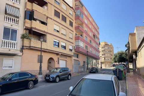 Wohnung in Torrevieja, Alicante, Spanien 4 Schlafzimmer, 177 m2 Nr. 196145