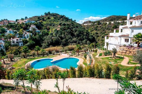 Apartment for sale Nueva Andalucia, Malaga, Spain 2 bedrooms, 89 sq.m. No. 132977 - photo 1