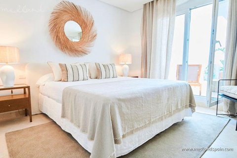 Apartment for sale Nueva Andalucia, Malaga, Spain 2 bedrooms, 89 sq.m. No. 132977 - photo 13