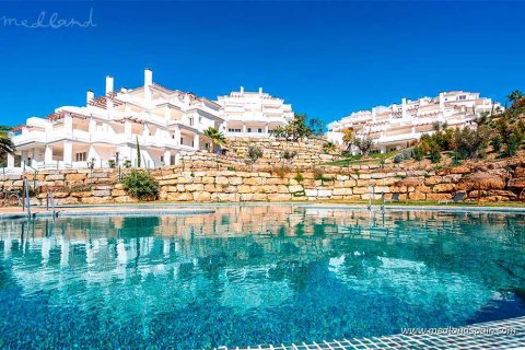 Apartment for sale Nueva Andalucia, Malaga, Spain 2 bedrooms, 89 sq.m. No. 132977 - photo 2