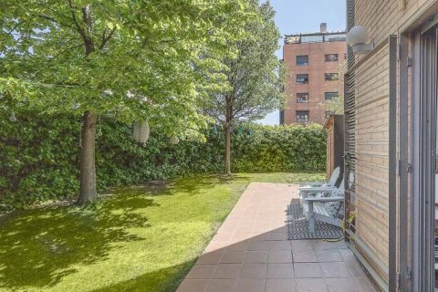Apartment for sale Madrid, Spain 2 bedrooms, 143 sq.m. No. 76227 - photo 6