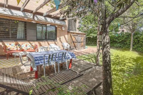 Apartment for sale Madrid, Spain 2 bedrooms, 143 sq.m. No. 76227 - photo 2