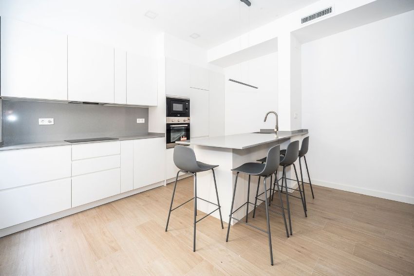 Apartment à Madrid, Espagne 2 chambres,  No. 76231