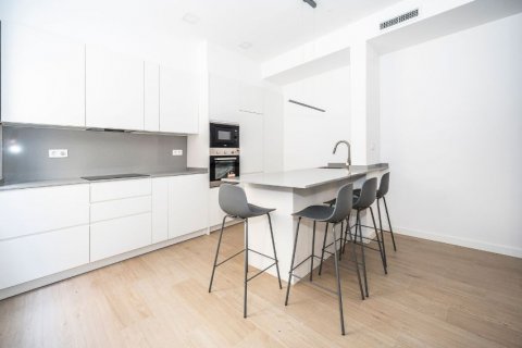 Apartment for sale Madrid, Spain 2 bedrooms,  No. 76231 - photo 5