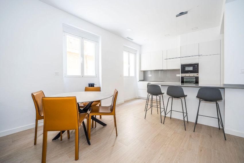 Apartment à Madrid, Espagne 2 chambres,  No. 76231