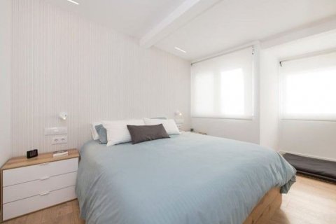 Apartment for sale Madrid, Spain 2 bedrooms, 85 sq.m. No. 76232 - photo 5