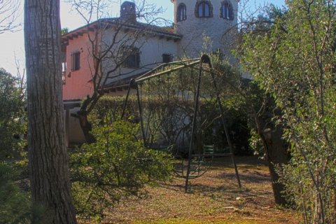 Hus till salu i Valls, Tarragona, Spanien 4 sovrum, 531 kvm. Nr. 154104 - foto 22