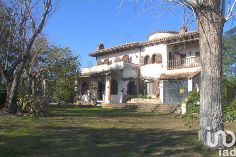 Дом в Вальс, Таррагона, Испания 4 спальни, 531м2 №154104