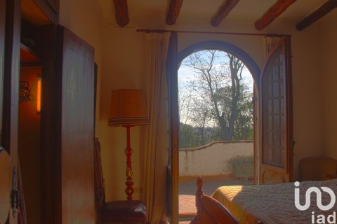 Hus till salu i Valls, Tarragona, Spanien 4 sovrum, 531 kvm. Nr. 154104 - foto 21