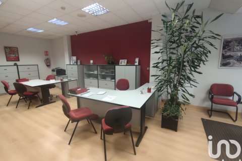 Komerciāls īpašums pārdošanā A Coruna, Spānijā 95 m2 Nr. 154101 - attēls 19