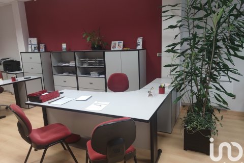 Komerciāls īpašums pārdošanā A Coruna, Spānijā 95 m2 Nr. 154101 - attēls 20