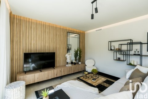 Продажа пентхауса в Нуэва Андалусия, Малага, Испания 3 спальни, 122м2 №154102 - фото 7