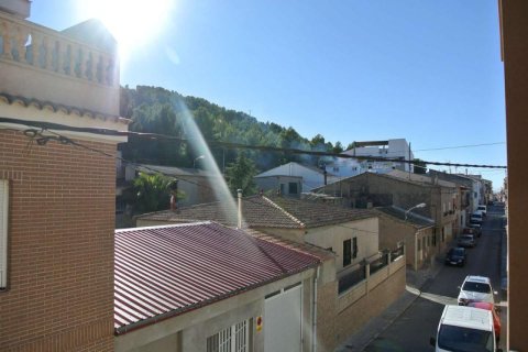 Lägenhet till salu Villena, Alicante, Spanien 5 sovrum, 283 kvm. Nr. 139518 - foto 5