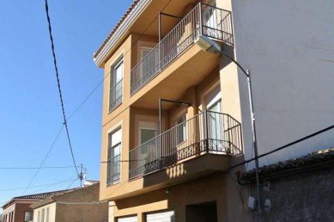 Lägenhet till salu Villena, Alicante, Spanien 5 sovrum, 283 kvm. Nr. 139518 - foto 1