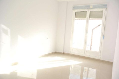 Lägenhet till salu Villena, Alicante, Spanien 5 sovrum, 283 kvm. Nr. 139518 - foto 7