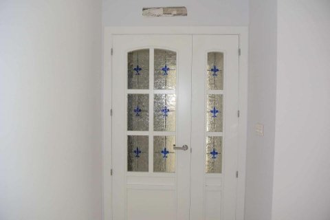 Lägenhet till salu Villena, Alicante, Spanien 5 sovrum, 283 kvm. Nr. 139518 - foto 6