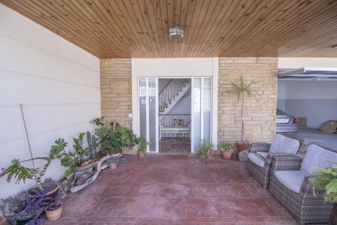 House for sale in Coma-Ruga, Tarragona, Spain 8 bedrooms, No. 141288 - photo 25