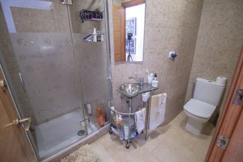 House for sale in Coma-Ruga, Tarragona, Spain 8 bedrooms, No. 141288 - photo 5