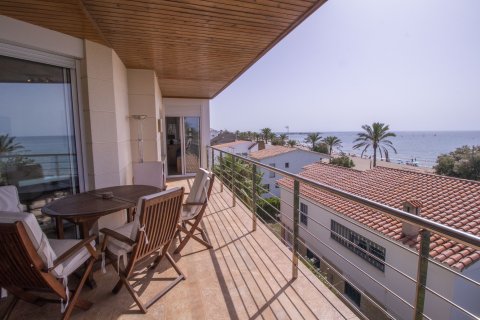 House for sale in Coma-Ruga, Tarragona, Spain 8 bedrooms, No. 141288 - photo 14