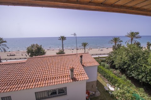 House for sale in Coma-Ruga, Tarragona, Spain 8 bedrooms, No. 141288 - photo 2