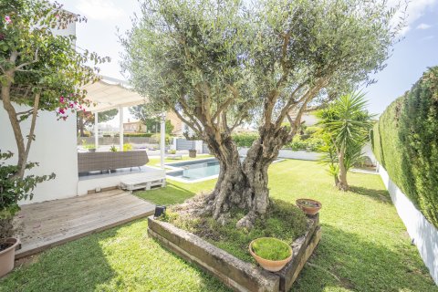 House for sale in Coma-Ruga, Tarragona, Spain 4 bedrooms, No. 141287 - photo 8