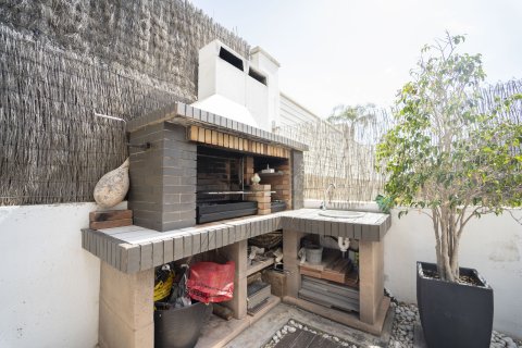 House for sale in Coma-Ruga, Tarragona, Spain 4 bedrooms, No. 141287 - photo 12