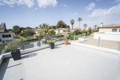 House for sale in Coma-Ruga, Tarragona, Spain 4 bedrooms, No. 141287 - photo 15