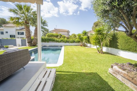 House for sale in Coma-Ruga, Tarragona, Spain 4 bedrooms, No. 141287 - photo 6