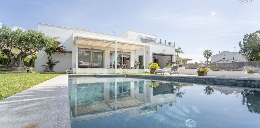 House in Coma-Ruga, Tarragona, Spain 4 bedrooms, No. 141287