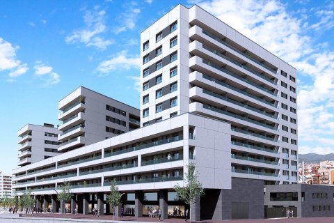 Продажа квартиры в Бадалона, Барселона, Испания 4 спальни, №141284 - фото 2