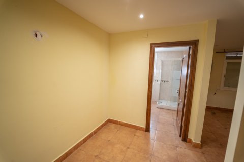 House for sale in Calafell, Tarragona, Spain 4 bedrooms, No. 141286 - photo 14
