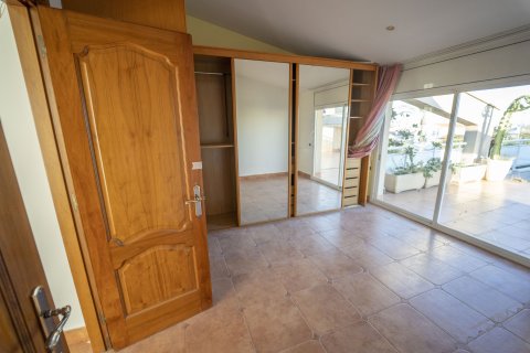House for sale in Calafell, Tarragona, Spain 4 bedrooms, No. 141286 - photo 24