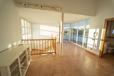 House for sale in Calafell, Tarragona, Spain 4 bedrooms, No. 141286 - photo 25
