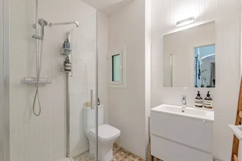 Apartamento en venta en Barcelona, España 2 dormitorios, No. 141289 - foto 18