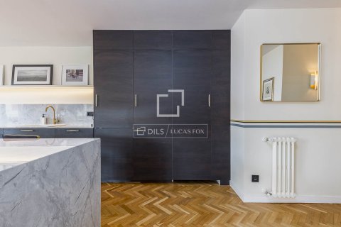 Dzīvoklis pārdošanā Barcelona, Spānijā 2 istabas, 120 m2 Nr. 150338 - attēls 16