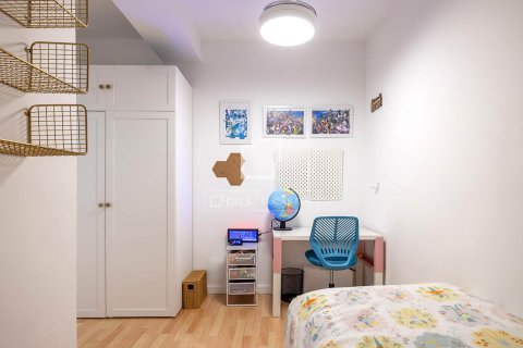 Dzīvoklis pārdošanā Barcelona, Spānijā 3 istabas, 94 m2 Nr. 150335 - attēls 27