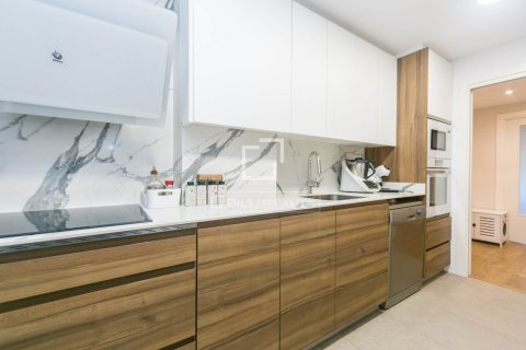 Wohnung zum Verkauf in Sant Cugat Del Valles, Barcelona, Spanien 4 Schlafzimmer, 124 m2 Nr. 150336 - Foto 5