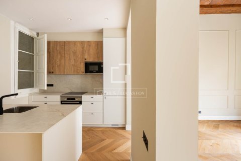 Apartamento en venta en Barcelona, España 2 dormitorios, 97 m2 No. 150340 - foto 9