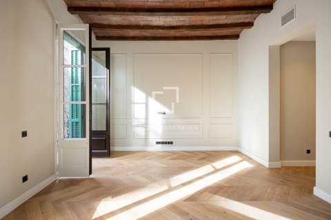 Apartamento en venta en Barcelona, España 2 dormitorios, 97 m2 No. 150340 - foto 5
