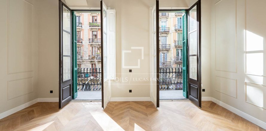Apartamento en Barcelona, España 2 dormitorios, 97 m2 No. 150340
