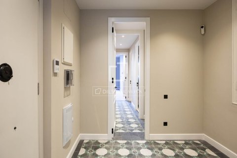 Apartamento en venta en Barcelona, España 2 dormitorios, 97 m2 No. 150340 - foto 11