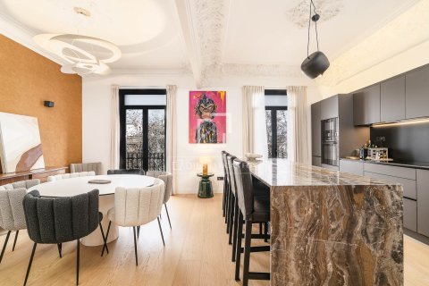 Dzīvoklis pārdošanā Barcelona, Spānijā 4 istabas, 134 m2 Nr. 150339 - attēls 5