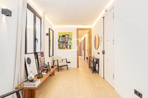 Dzīvoklis pārdošanā Barcelona, Spānijā 4 istabas, 134 m2 Nr. 150339 - attēls 20