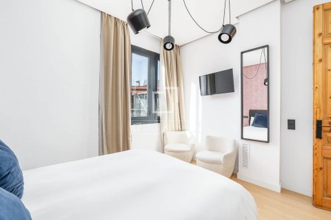 Dzīvoklis pārdošanā Barcelona, Spānijā 4 istabas, 134 m2 Nr. 150339 - attēls 28