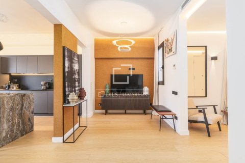 Dzīvoklis pārdošanā Barcelona, Spānijā 4 istabas, 134 m2 Nr. 150339 - attēls 17