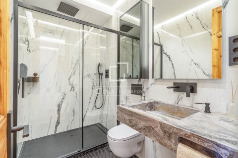 Dzīvoklis pārdošanā Barcelona, Spānijā 4 istabas, 134 m2 Nr. 150339 - attēls 3