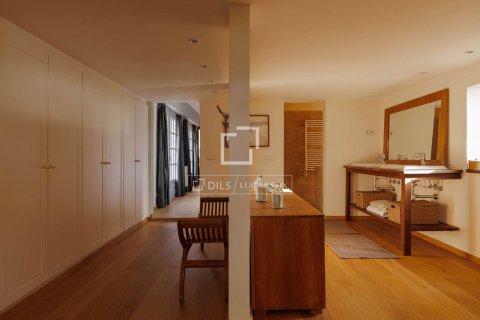 Villa for sale in Cabrera de Mar, Barcelona, Spain 6 bedrooms, 600 sq.m. No. 150341 - photo 12