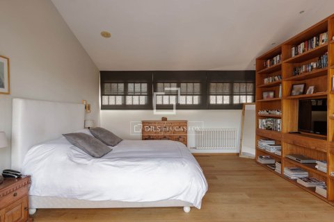 Villa for sale in Cabrera de Mar, Barcelona, Spain 6 bedrooms, 600 sq.m. No. 150341 - photo 18